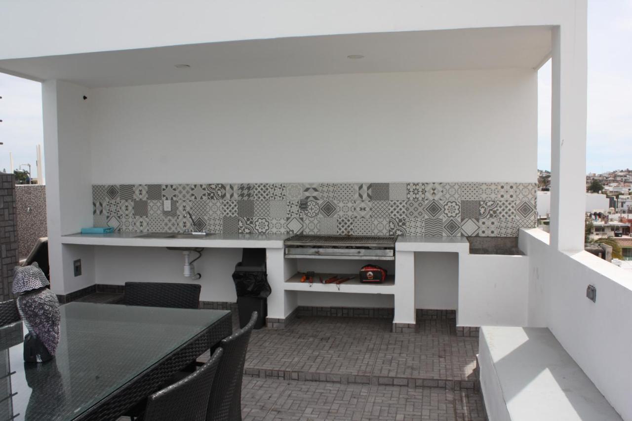 2Br/2Ba Condo 1 Block To Ocean! - Unit #5 Mazatlán Exterior foto